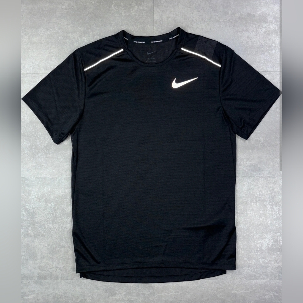 Nike Men's Black Sports Shirt - Picture 2 of 12
